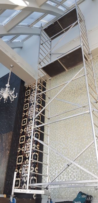 ЛЕСА. Аренда алюминиевых лесов. Леса тура на колёсах. Лестницы