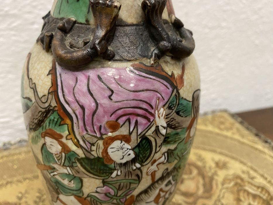 Японска ваза сацума с маркировка 1900 г .