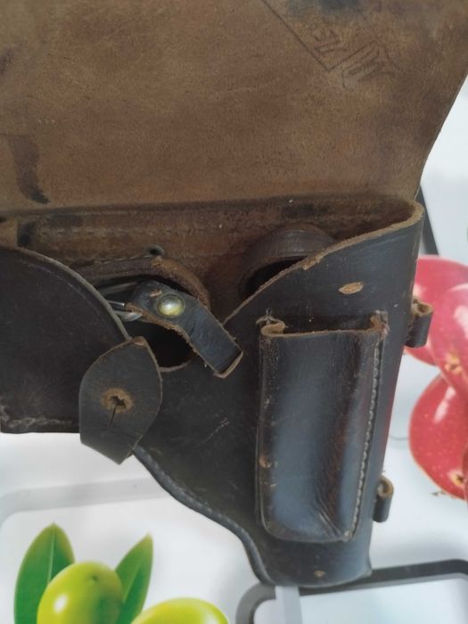 Офицерский ремень портупея кобура и котелок