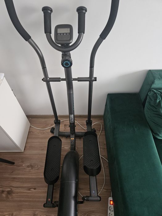 Bicicletă eliptică Decathlon – stare perfectă!