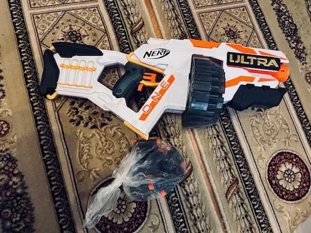 NERF Ultra One бластер и подобни, с патрони