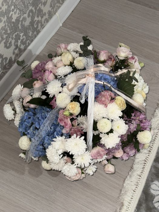 Букет большой в корзине