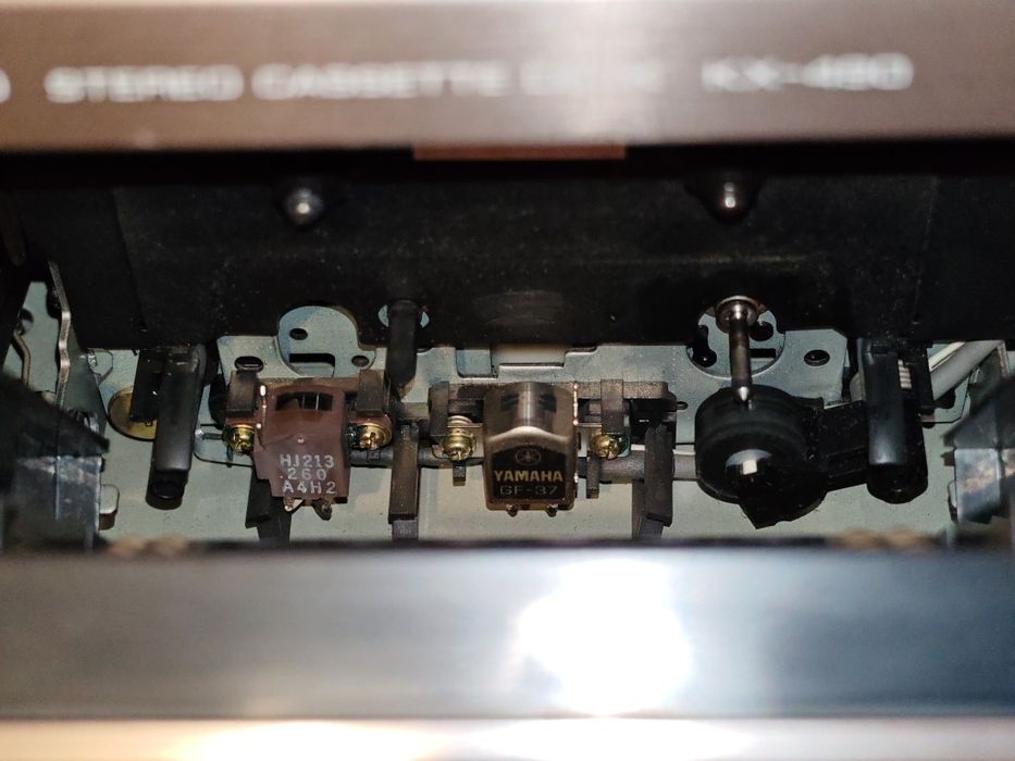 Yamaha KX-490. Un deck de calibru, adevărat. Impecabil. Preț fix !