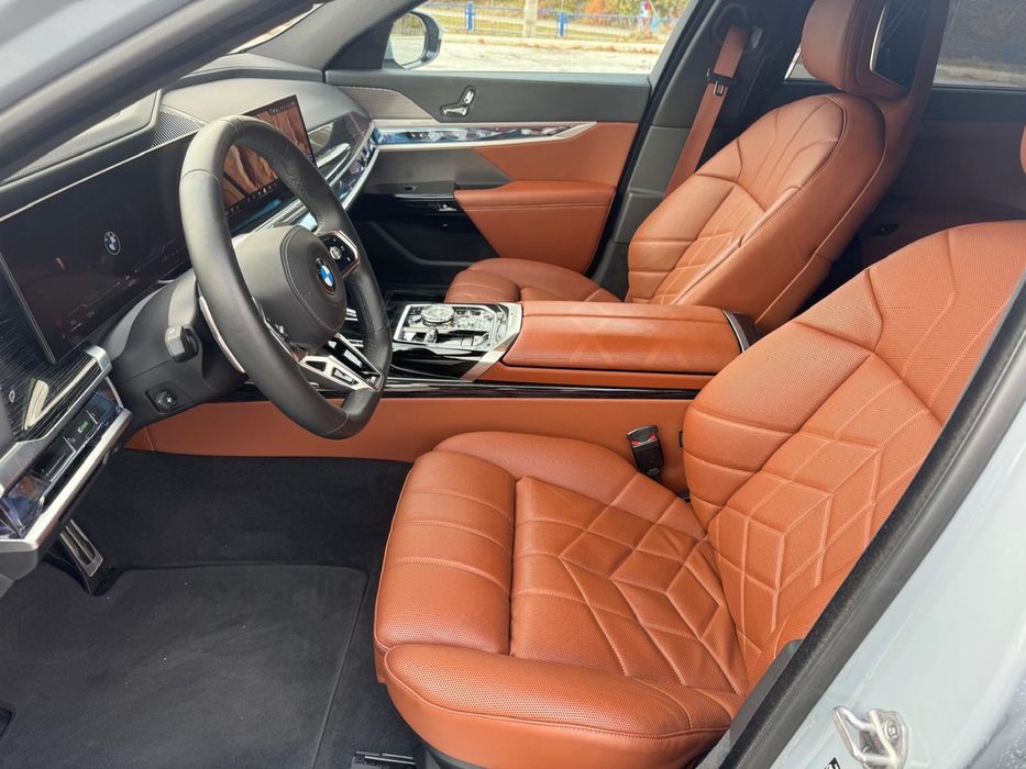 BMW 7 Series 2023 — imagine 2