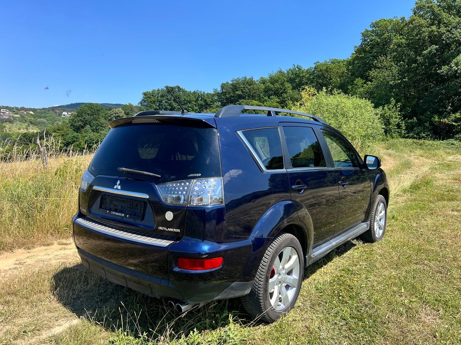 Mitsubishi Outlander 2.2 DI-D 4WD Automat