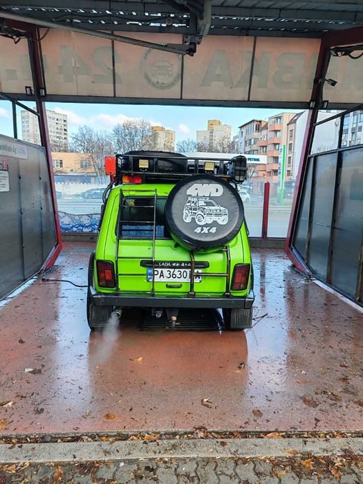 Lada Niva в отлично състояние, за ценители