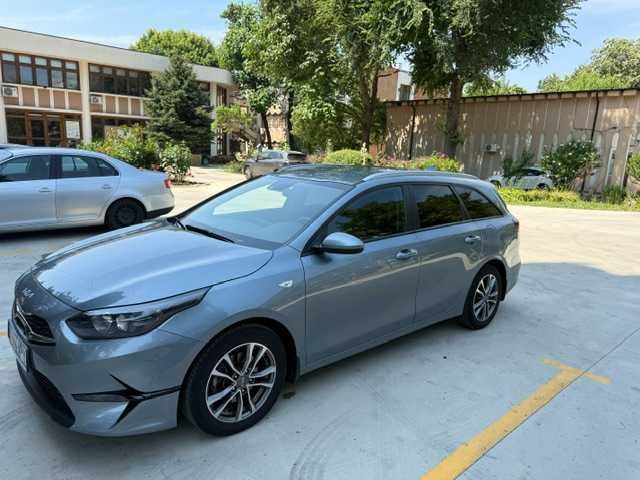 KIA Ceed 2022 — imagine 3