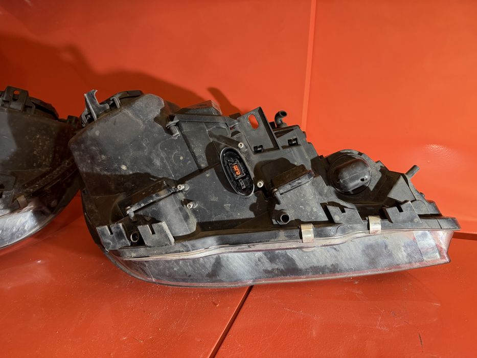 Ксенонови фарове от BMW E65 E66 Фейслифт LCI