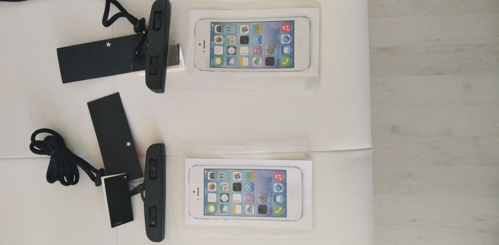 Vand husa sport/acvatica pentru telefoane smart, nou nouța, calitate.