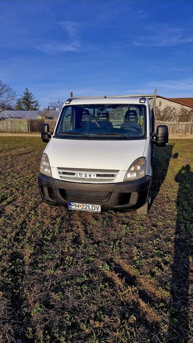 Vând 35 c 15 basculabilă în acte doar pe spate