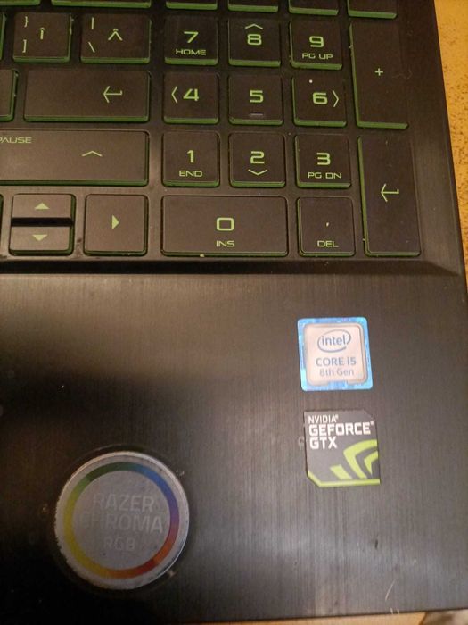 vand laptop hp pavilion gaming i5 gen8 pt piese