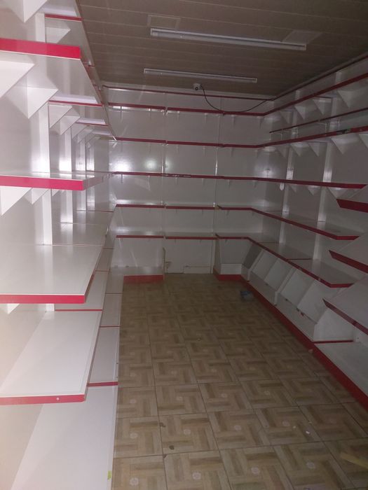 Сдается магазин продктовый с подвалом