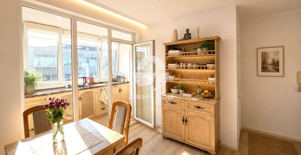 Продава се Двустаен апартамент в Бургас, Възраждане - 73 кв.м за 2261 €/кв.м - Снимка #3