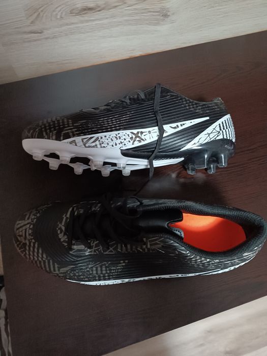 Футболни обувки 42.5