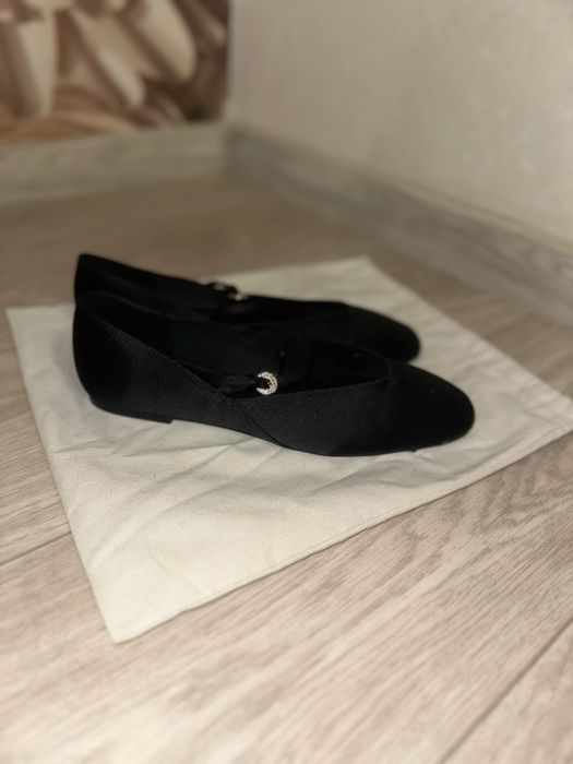 Балетки Zara атласные