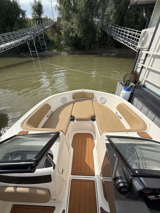 Barca Bayliner VR5 2021 150CP 90ore