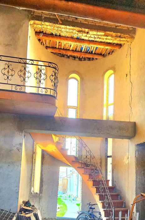 Xovli sotiladi tez va arzon