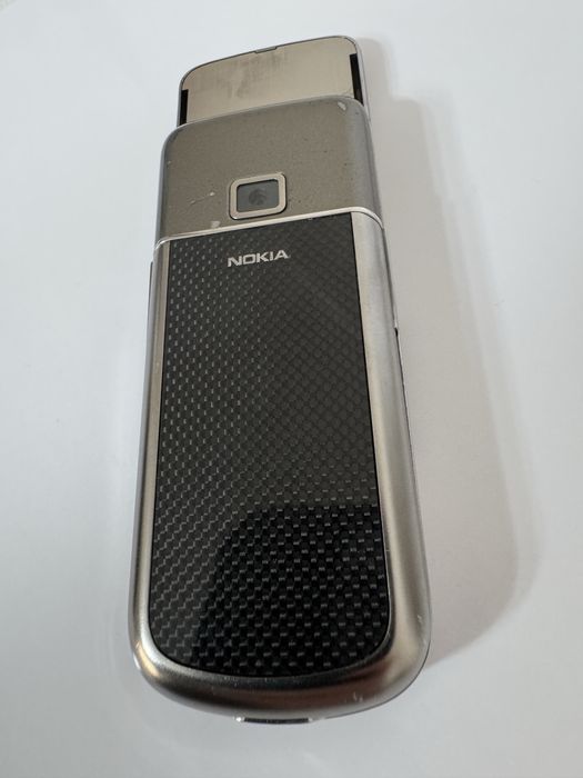 Nokia 8800 art carbon
