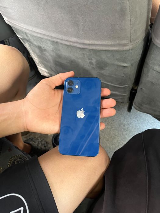 Iphone 12 Navy blue