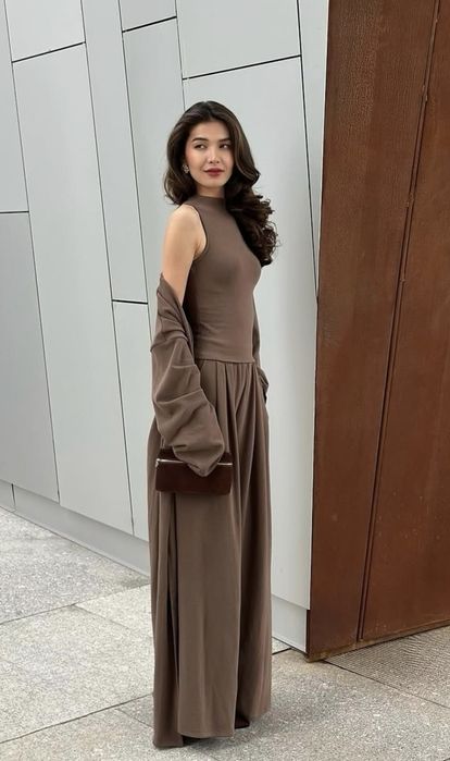 Тройка в шоколадном цвете