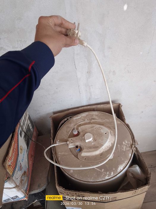 Водонагреватель Аристон