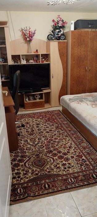 Продава масивна къща в гр. Ловеч, кв. Вароша