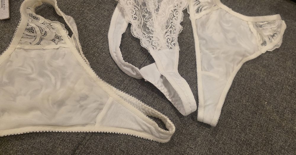 Set chiloţi Triumph - 3 perechi - 60 lei