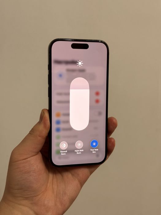 iPhone 15 Pro 256GB. 100% . В Отличном состоянии !