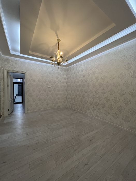 7 сотокли катта ховли сотилади! Сергили тумани, KIA автосалон