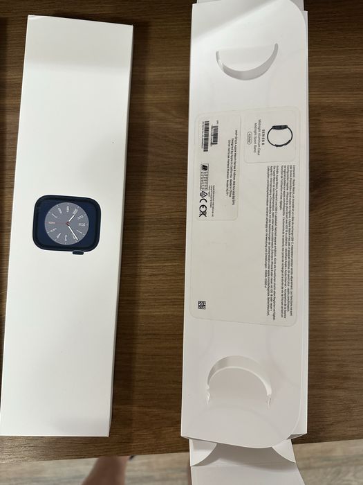Apple Watch S8 Midnight 45 mm