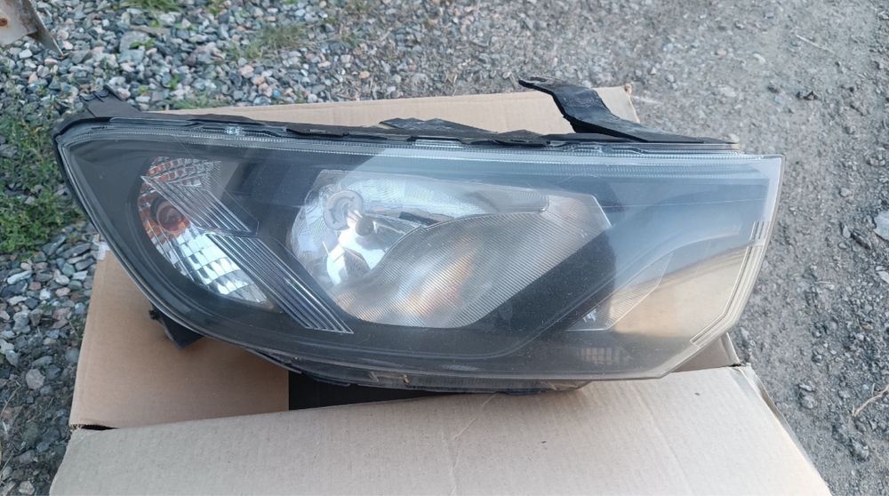 Продам Фар Гранта Фл