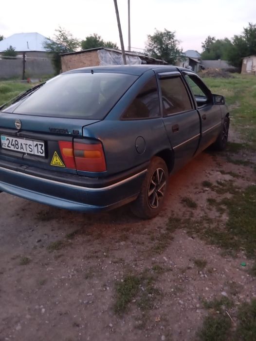 Продам опель вектор