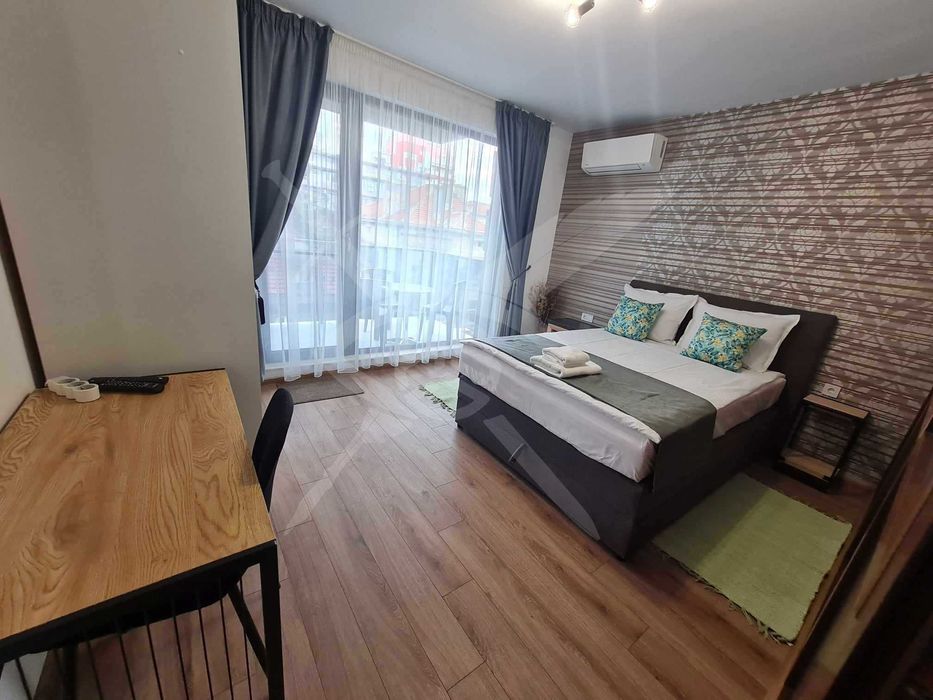 Дава се под наем Тристаен апартамент в Варна, ВИНС - 85 кв.м за 897.6 € - Снимка #2