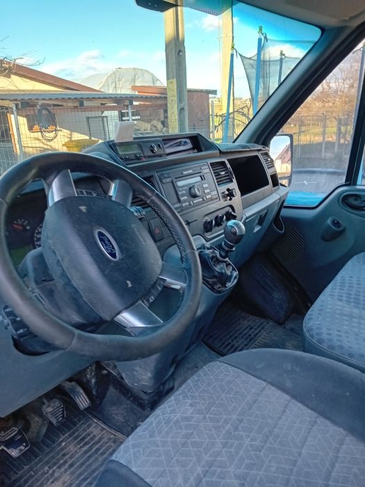 Ford transit ,6 locuri