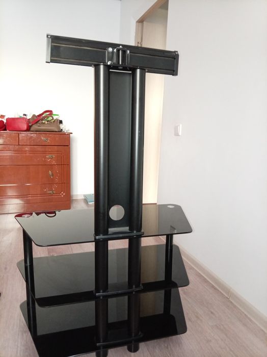 Продам тв тумбу за 30 тыс