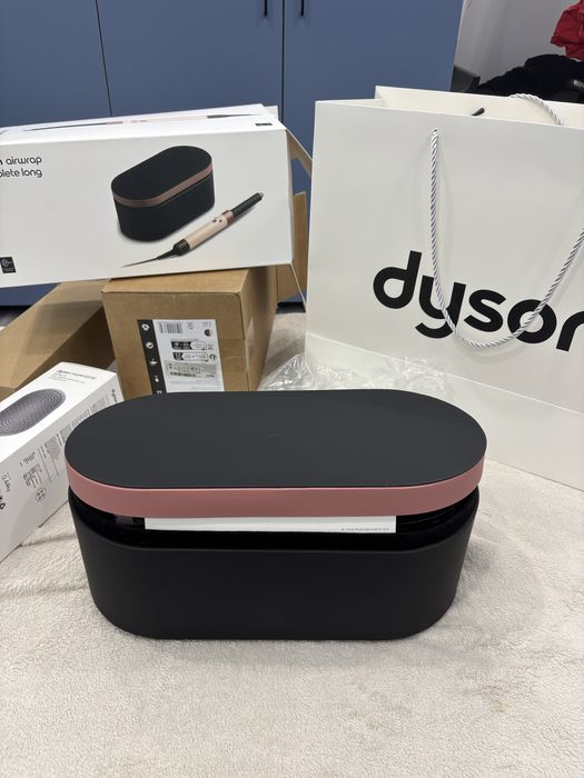 Продам Dyson Airwrap™ multi-styler