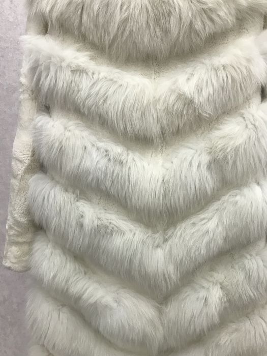 Эксклюзивная белая шуба