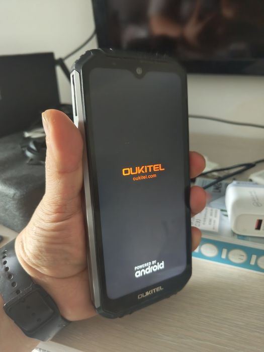 Oukitel WP6 Rugged (10.000 mAh) – Pentru piese sau recondiționat