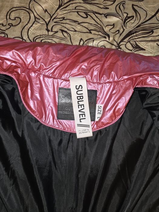 Продам новую куртку