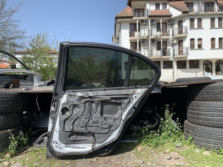 Врата BMW 3 E46