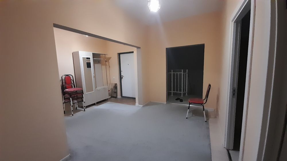 Аренда квартира 4х комната+соколний этаж 2 х.