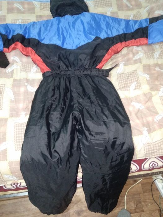 Горнолыжный комбенизон