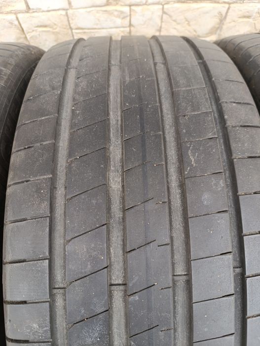 Летни гуми Michelin 285/40/23  325/35/23