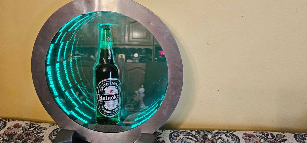 reclame luminoase bere Heineken
