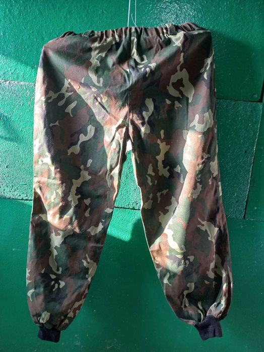 Камуфляжный костюм