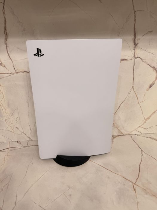 Продаю Play station 5
