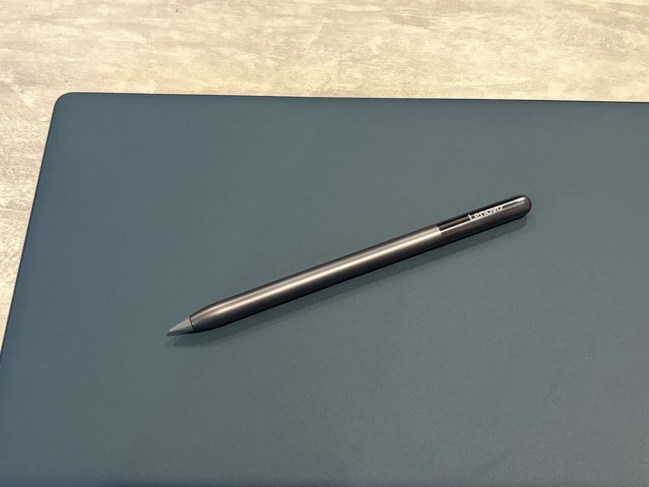 LENOVO YOGA TAB PLUS с комплект клавиатура + PEN PRO