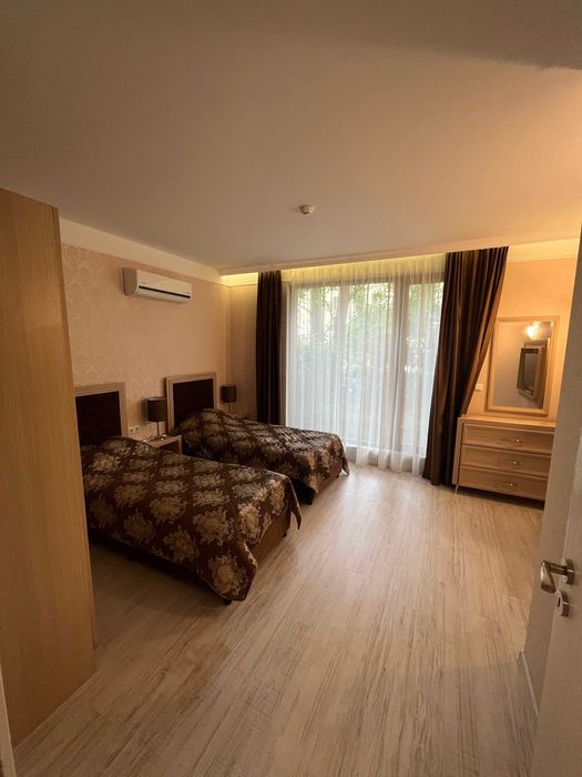 Дава се под наем Тристаен апартамент в к.к. Слънчев бряг - 90 кв.м за 816 € - Снимка #5