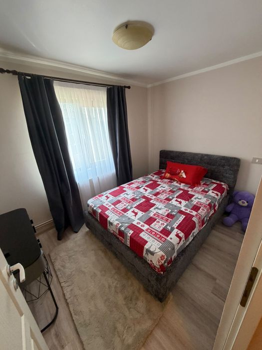 Vand apartament 2 camere