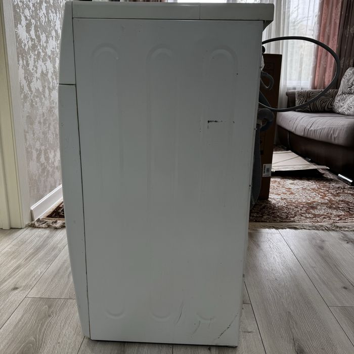 Продам стиральную машину